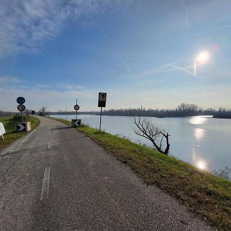 Alloggio Indipendente Cesulin Villa Porto Viro Buitenkant foto